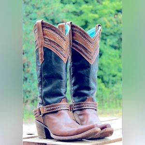 **ON HOLD**** Corral Vintage Boots C2789